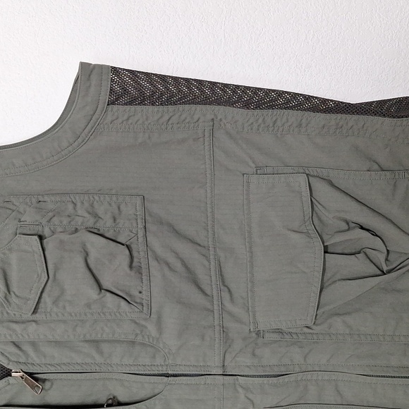 Duluth Trading Co Mens Green V-Neck Full Zip Vented Utility Fishing Vest Size XL - Picture 5 of 11